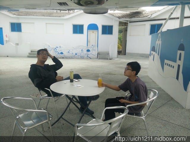 橋王花園酒店停車場