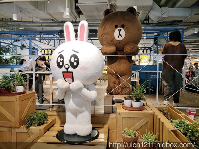南京LINE FRIENDS CAFE&STORE
