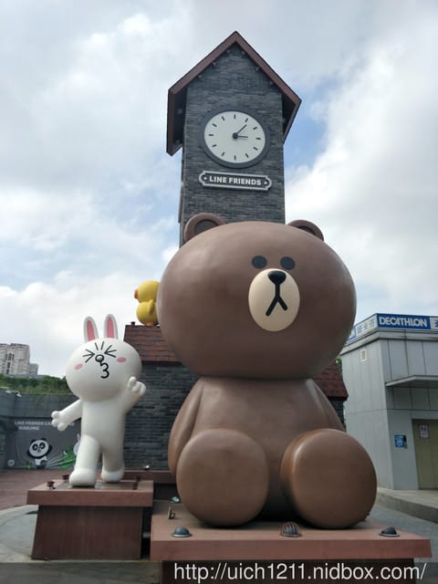 南京LINE FRIENDS CAFE&STORE