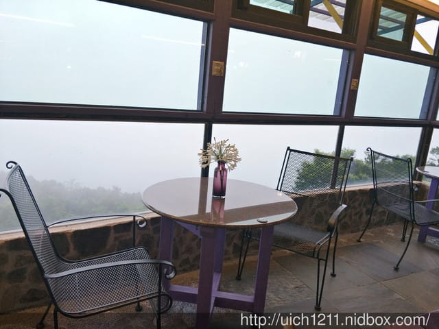 瑪格麗特紫屋餐廳與住宿