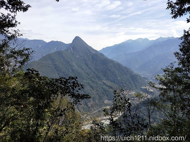 白毛山