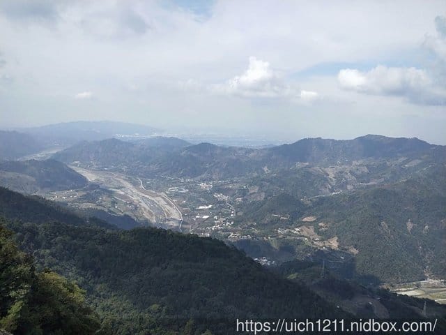 白毛山