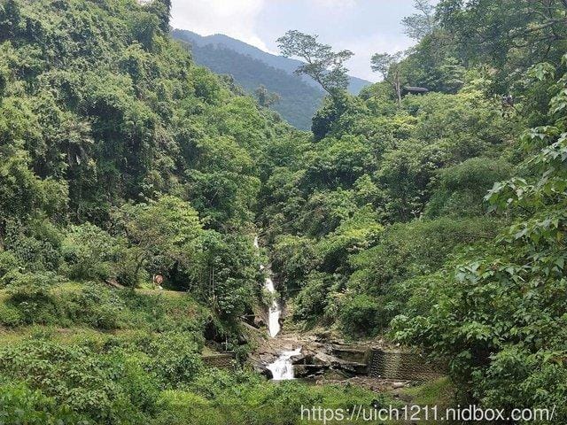 涼山瀑布