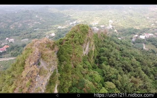 雞冠山