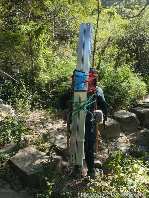 屏東里龍山及隨遊