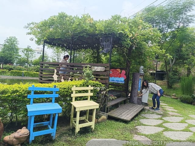 儷池咖啡屋