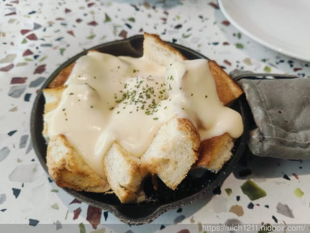 水相餐聚苑