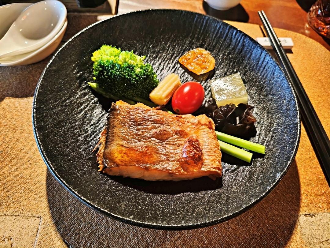 又見一炊煙